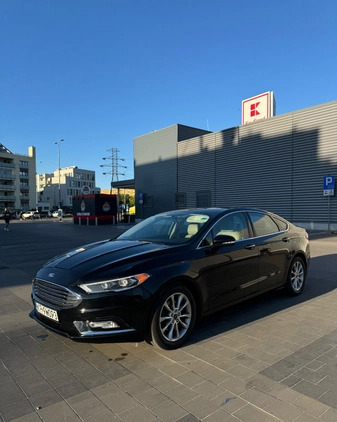 Ford Fusion cena 64000 przebieg: 98995, rok produkcji 2017 z Warszawa małe 379